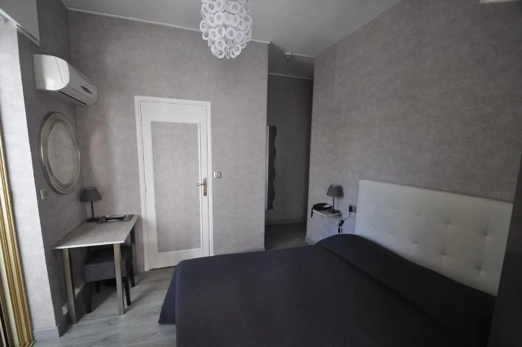 Hotel Aldo Juan-les-Pins