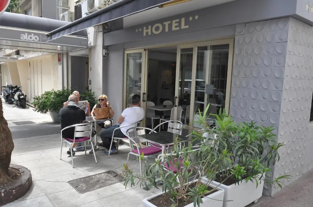 Hotel Aldo Juan-les-Pins 2*,  France