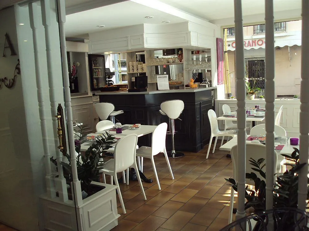 Hotel Aldo Juan-les-Pins 2*,  France